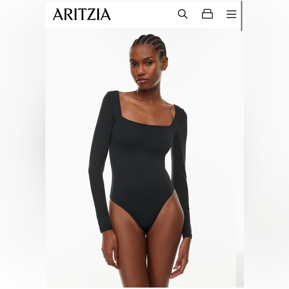 NWOT Aritzia Babaton Contour Square neck long sleeve bodysuit